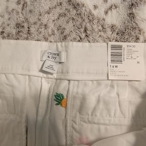 Crown and Ivy NWT shorts